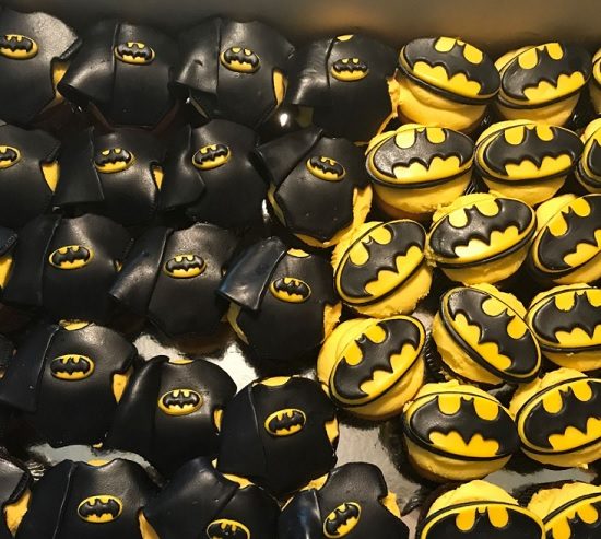 Batman cupcake topper ideas
