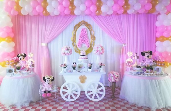 charming grand minnie mouse party decorations
