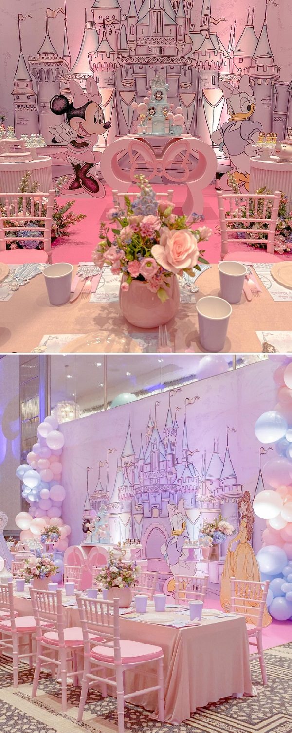 disneyland minnie mouse and daisy princess setup