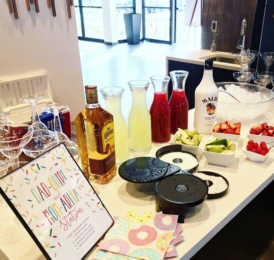 mom-arita drink station