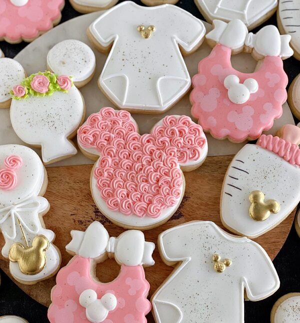 pink and gold minnie mouse baby cookies