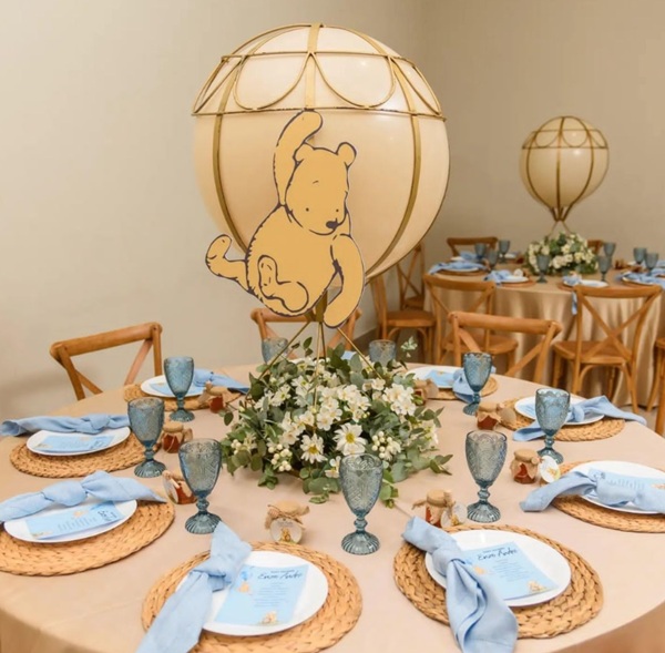 hot air balloon and winnie pooh centerpiece