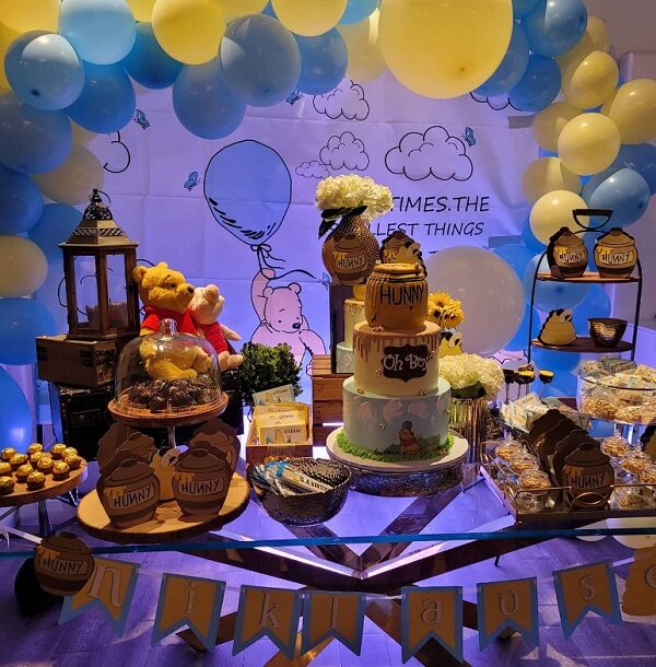 winnie the pooh dessert table