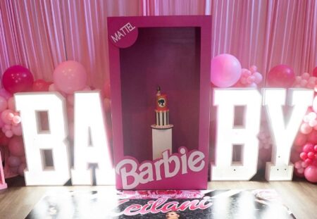 barbie-baby-loading-baby-shower-decorations