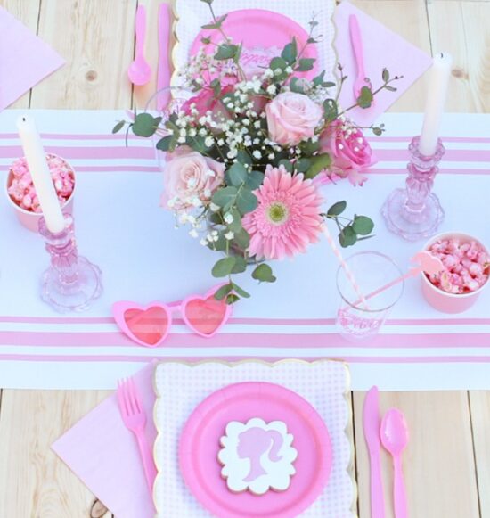 barbie themed guest table
