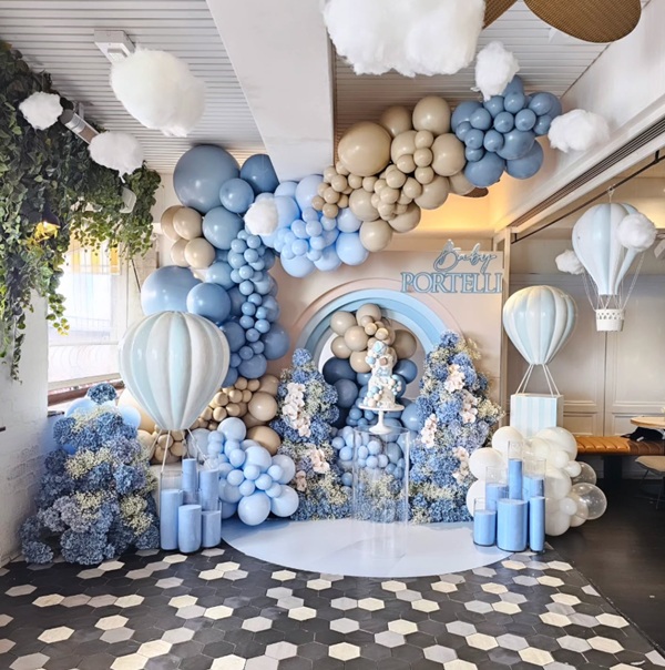 hot air balloon baby boy decorations