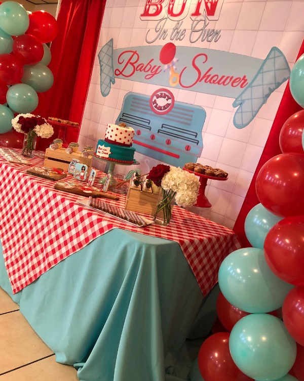 bun-in-the-oven-baby-shower-dessert-table-and-backdrop