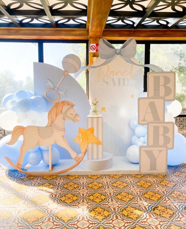 sweet-baby-boy-carousel-backdrop-and-props