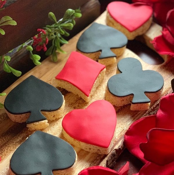 baby-shower-Poker-Casino-treats