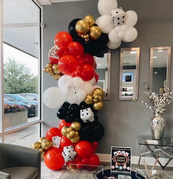 casino-night-baby-shower-balloons