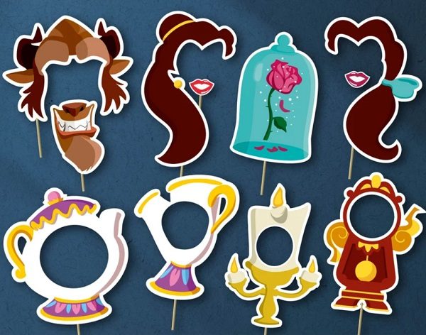 beauty-and-the-beast-photobooth-props
