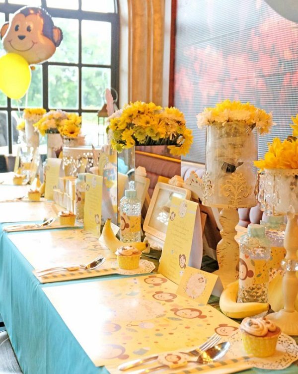 yellow-monkey-baby-shower-theme