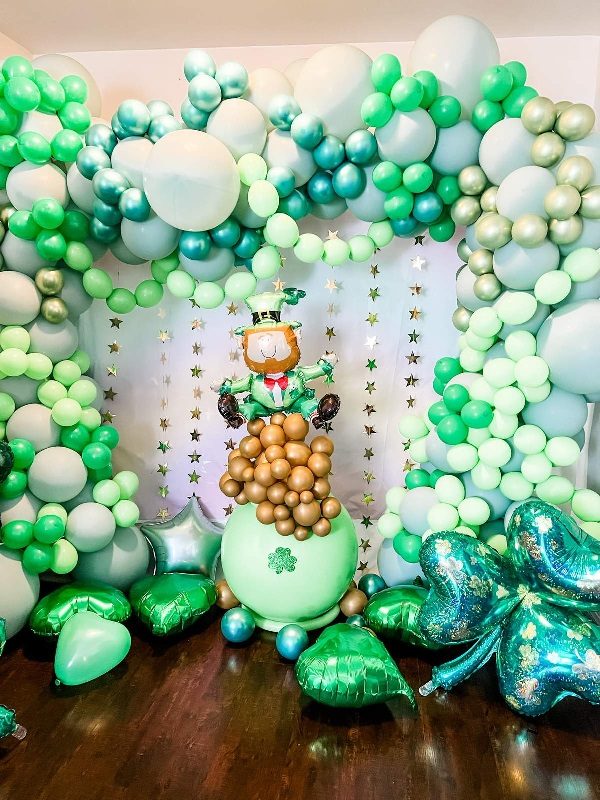 Lucky Charm baby shower balloons