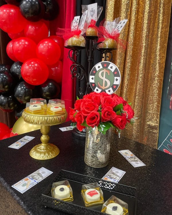 casino themed party decorations