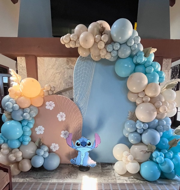 stunning stitch baby shower backdrop balloons