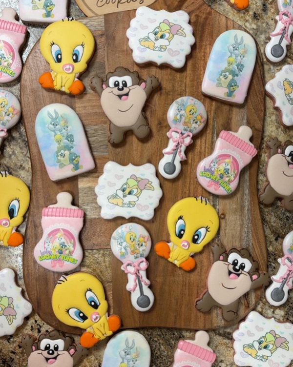 Baby Looney Tunes themed sugar cookies