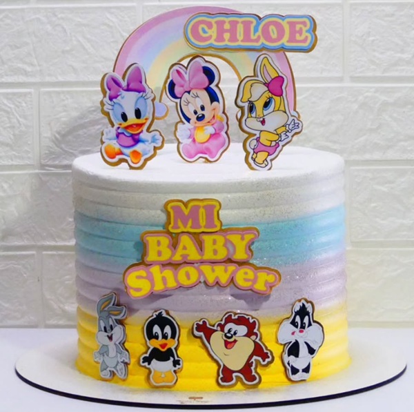 Looney Tunes theme cake