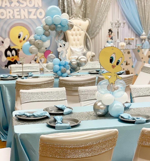 Tweety centerpice