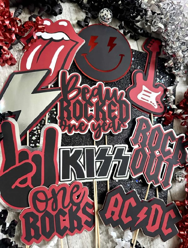 rock n roll photobooth props