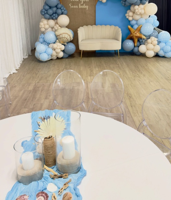 sand and candle centerpiece